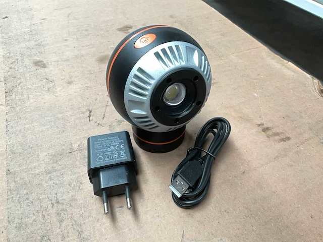 Fluxon lb05bal led magnetische werklamp - afbeelding 3 van  5
