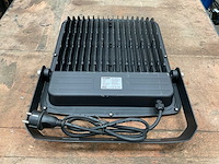Fluxon lb200w led schijnwerper - afbeelding 4 van  5
