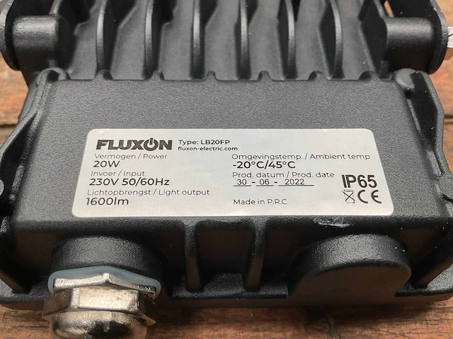Fluxon lb20fp led schijnwerper met bewegingssensor - afbeelding 4 van  4