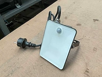Fluxon lb20fp led schijnwerper met bewegingssensor - afbeelding 2 van  4
