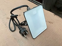 Fluxon lb30f led schijnwerper - afbeelding 1 van  4