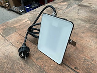 Fluxon lb30f led schijnwerper - afbeelding 2 van  4