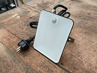 Fluxon lb30fp led schijnwerper met bewegingssensor - afbeelding 2 van  4