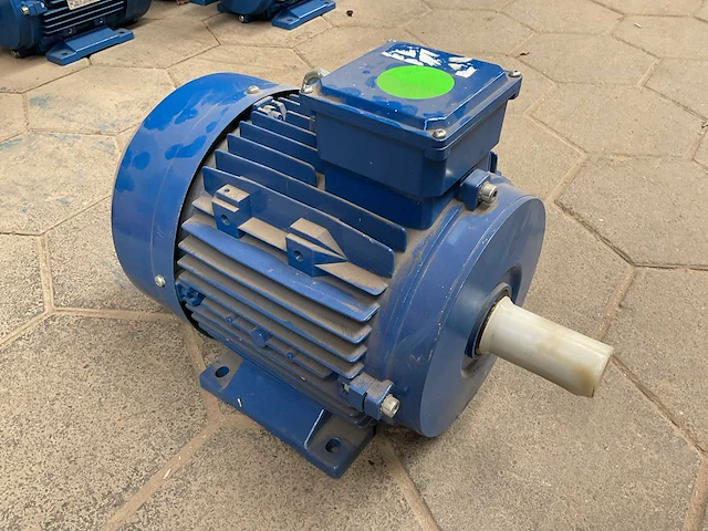 Fluxon ms 132s-4 elektromotor - afbeelding 2 van  5