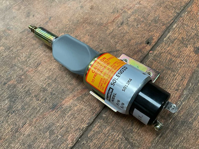 Fluxon so12m4 solenoid - afbeelding 1 van  4