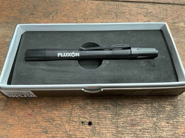 Fluxon wlp54cl werklamp - afbeelding 4 van  7