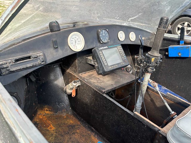 Flying hovercraft - uh-18spw - hovercraft / rubber boat - afbeelding 6 van  18