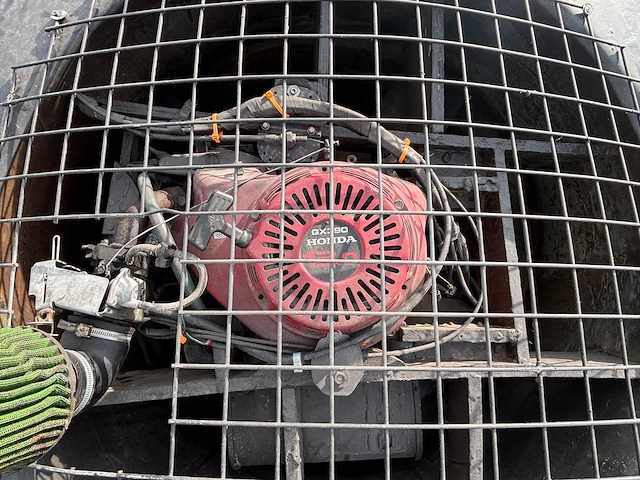 Flying hovercraft - uh-18spw - hovercraft / rubber boat - afbeelding 7 van  18