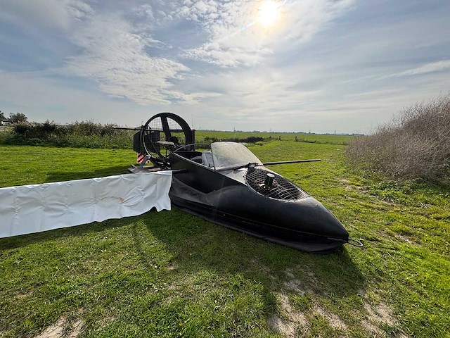 Flying hovercraft - uh-18spw - hovercraft / rubber boat - afbeelding 11 van  18