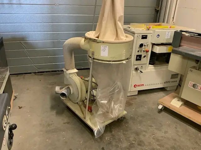 Fm300 filterafzuiginstallatie - afbeelding 1 van  5