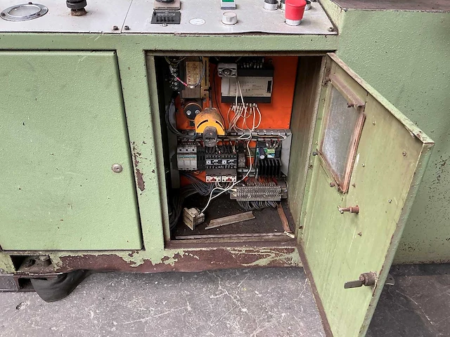 Fmb - 240 avd - bandzaagmachine - afbeelding 6 van  15