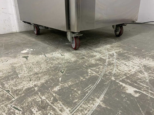 |fö kampri - sa tn 70 - mobiele rvs koelkast - afbeelding 6 van  6