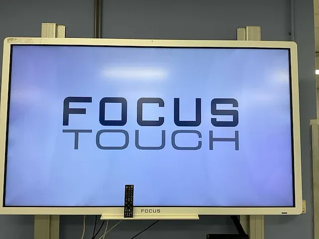 Focus touch p10 70” touchboard - afbeelding 2 van  5