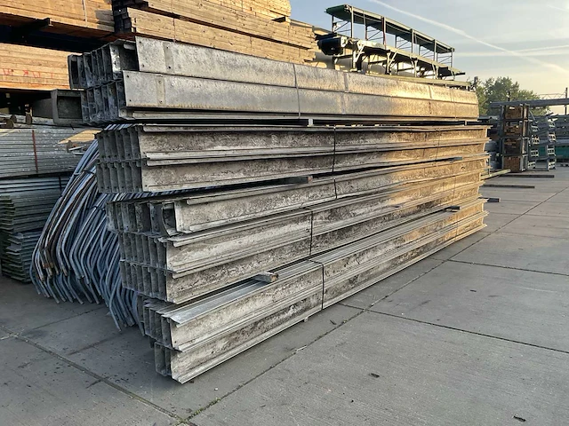Folie kas (6x5mtr) - afbeelding 17 van  31