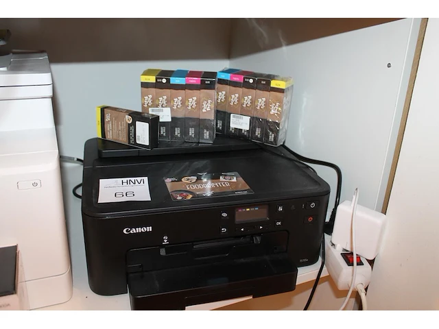 Foodprinter canon ts705a met diverse cartridges. - afbeelding 1 van  3