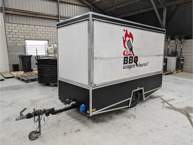 Foodtruck aanhangwagen - afbeelding 1 van  10