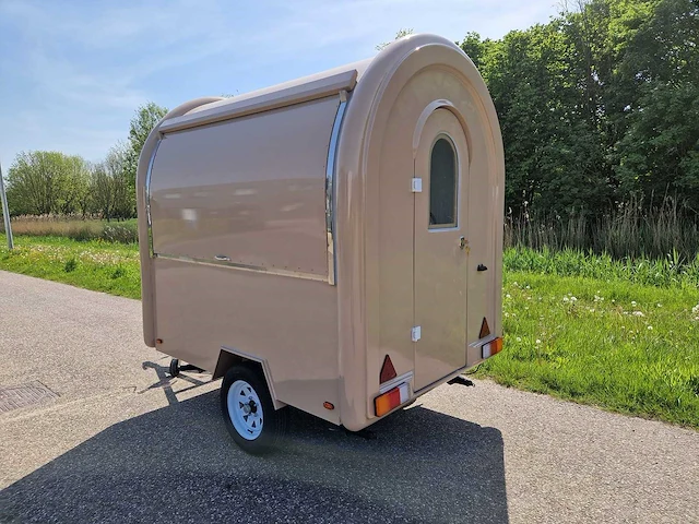 Foodtruck beige - 2025 - afbeelding 9 van  15