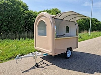 Foodtruck beige - 2025 - afbeelding 12 van  15