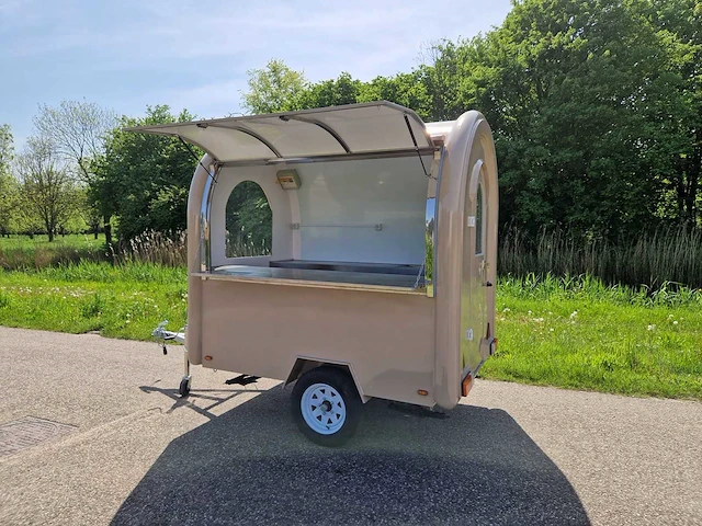 Foodtruck beige - 2025 - afbeelding 13 van  15