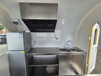 Foodtruck geel met afzuigkap - 2025 - afbeelding 5 van  15