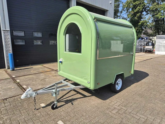 Foodtruck groen - 2025 - afbeelding 3 van  10