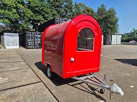 Foodtruck rood met afzuigkap + koelwerkbank - 2025 - afbeelding 8 van  14