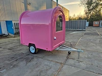 Foodtruck roze - 2025 - afbeelding 6 van  11