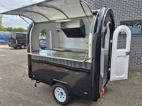 Foodtruck zwart met koelwerkbank en afzuigkap - 2025 - afbeelding 13 van  15
