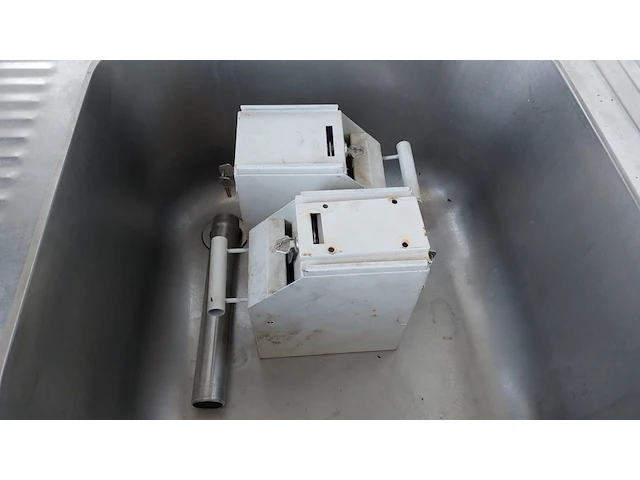 Foodunit / mobile keuken voorzien van kabelsysteem yntema carroseriebouw, ws0 - afbeelding 22 van  58