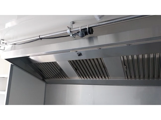 Foodunit / mobile keuken voorzien van kabelsysteem yntema carroseriebouw, ws0 - afbeelding 37 van  58