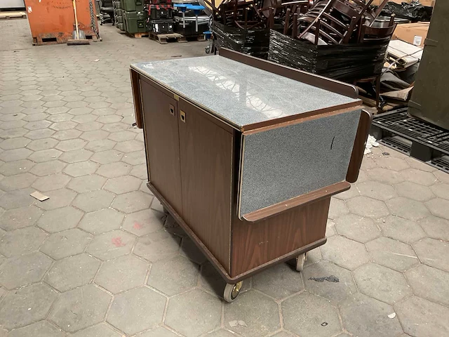 Forbes verrijdbare dressoir - afbeelding 3 van  5