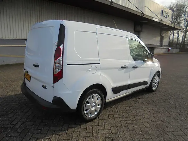 Ford - 1.5 tdci l1 trend - v-727-dp - afbeelding 8 van  14