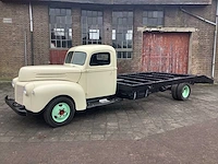 Ford - 1947 - hauler/oprijwagen - bedrijfswagen