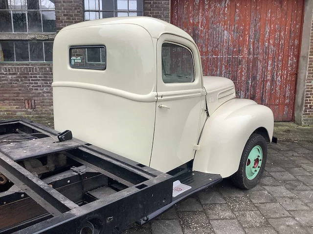 Ford - 1947 - hauler/oprijwagen - bedrijfswagen - afbeelding 31 van  32