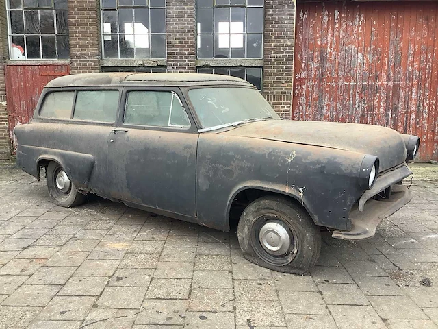 Ford - 1954 - ranch wagon - personenauto - afbeelding 12 van  19
