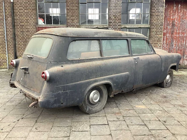 Ford - 1954 - ranch wagon - personenauto - afbeelding 13 van  19