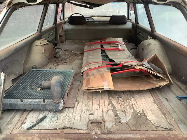 Ford - 1960 - ranch wagon - personenauto - afbeelding 16 van  16