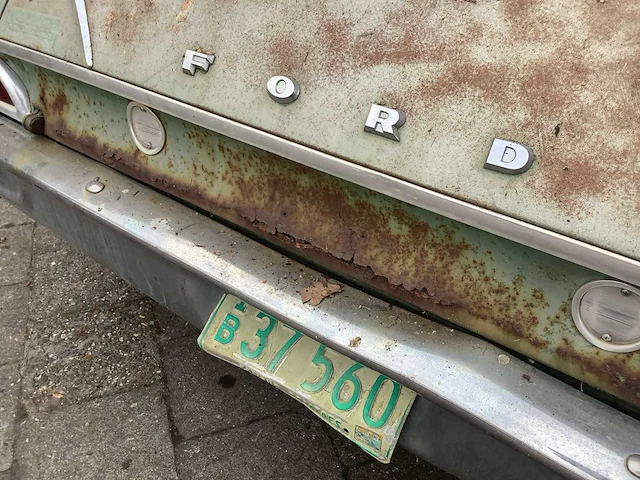 Ford - 1960 - range wagon - personenauto - afbeelding 3 van  22