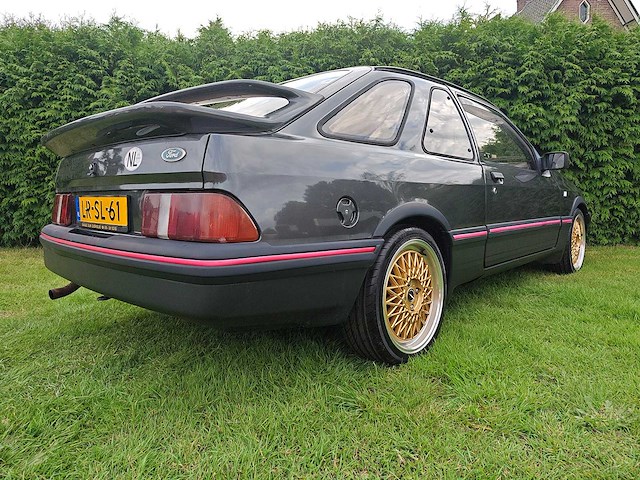 Ford - 1983 - sierra - 2.8 v6 xr4 inj. - personenauto - oldtimer - afbeelding 33 van  36