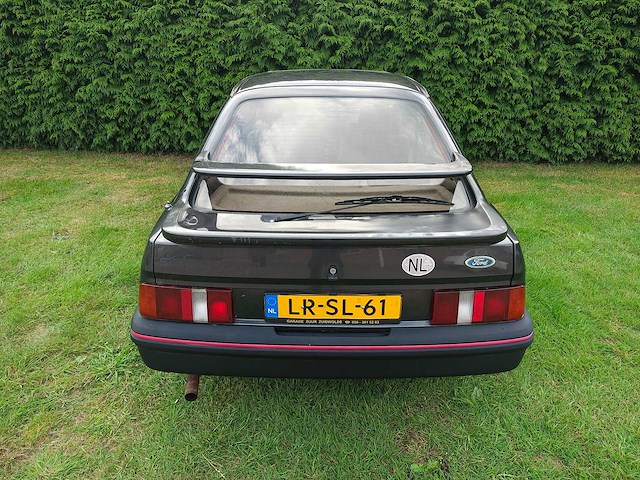 Ford - 1983 - sierra - 2.8 v6 xr4 inj. - personenauto - oldtimer - afbeelding 36 van  36
