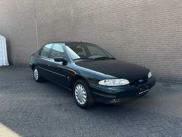 Ford - 1997 - mondeo - duits - afbeelding 3 van  10