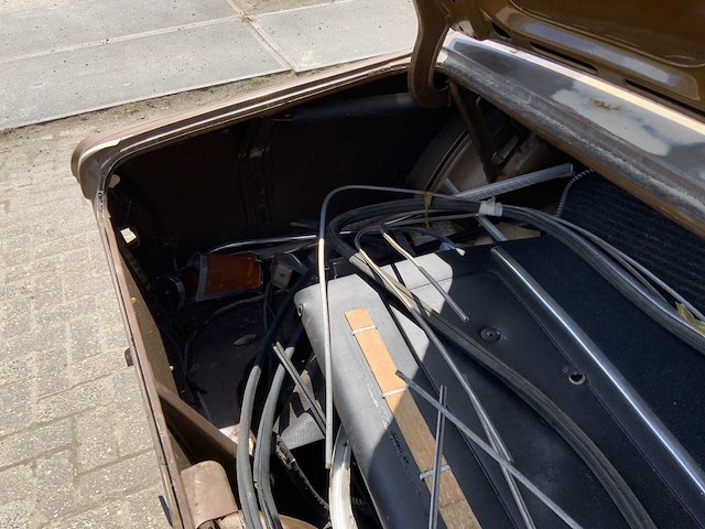 Ford - 20 m.xl - taunus v6 - oldtimer - 1972 - afbeelding 11 van  28