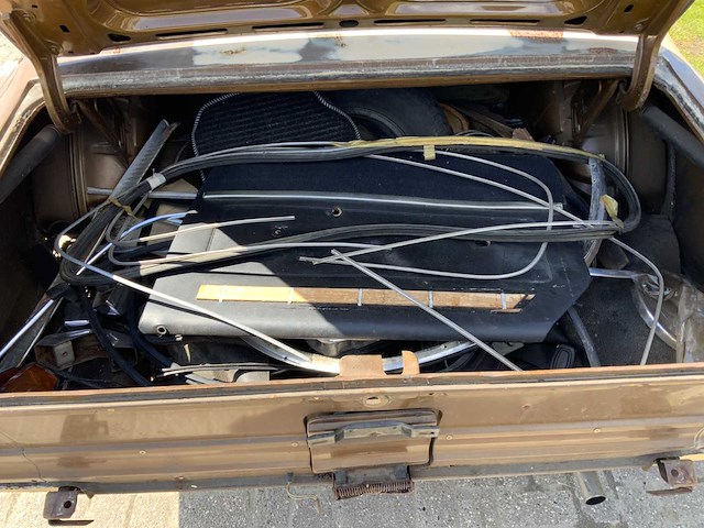 Ford - 20 m.xl - taunus v6 - oldtimer - 1972 - afbeelding 14 van  28