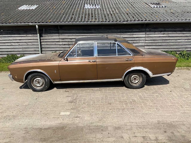 Ford - 20 m.xl - taunus v6 - oldtimer - 1972 - afbeelding 12 van  28
