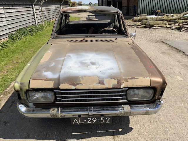 Ford - 20 m.xl - taunus v6 - oldtimer - 1972 - afbeelding 27 van  28