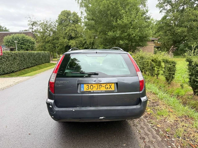 Ford - 2002 - mondeo wagon - 1.8-16v cool edition - 30-jp-gx - afbeelding 7 van  10