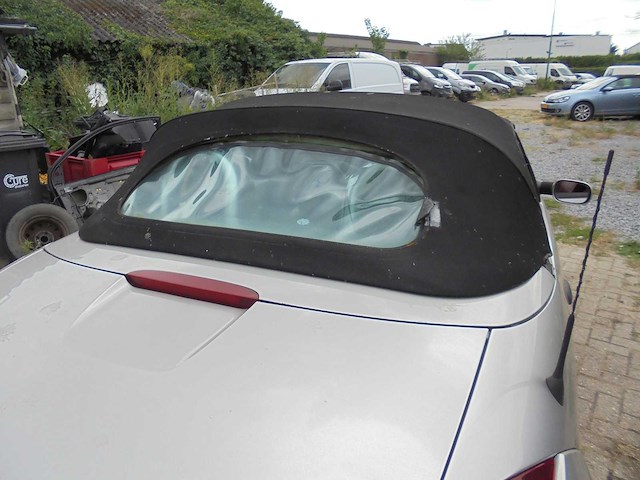 Ford - 2003 - streetka - 1.6 - 16-nff-3 - afbeelding 7 van  15