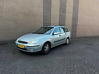Ford - 2004 - focus wagon - 1.6-16v trend automaat - personenauto - afbeelding 1 van  11