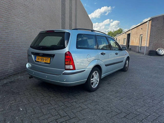 Ford - 2004 - focus wagon - 1.6-16v trend automaat - personenauto - afbeelding 5 van  11