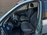 Ford - 2004 - focus wagon - 1.6-16v trend automaat - personenauto - afbeelding 9 van  11